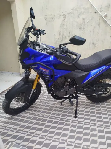 SBM 250T novinha.