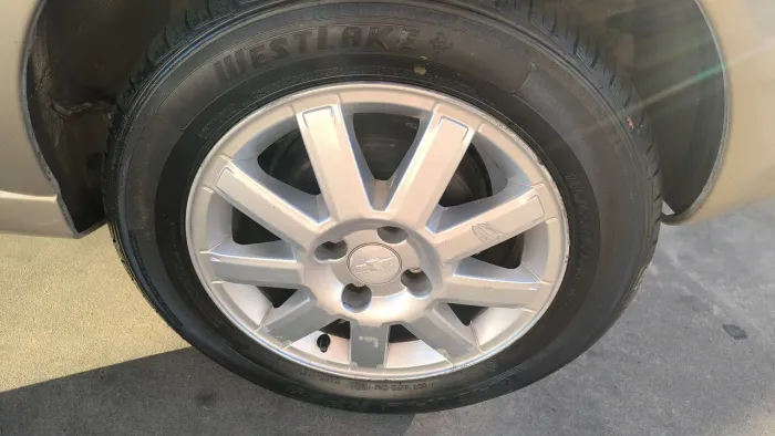  rodas Chevrolet Meriva original GM 4X100 pneus bom 185/65R15  