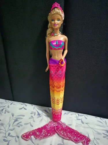 Barbie 2 em 1 (Merliah de Barbie em Vida de Sereia 2)