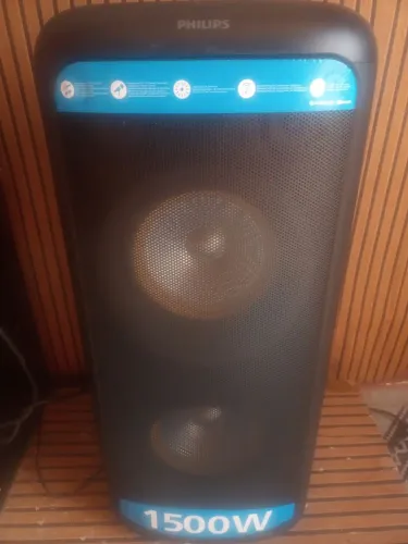Caixa som Philips 1500 wts