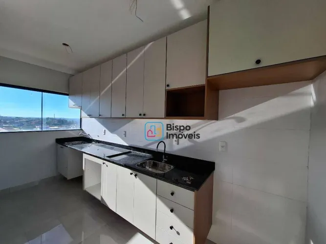Apartamento com 2 dormitórios para alugar, 63 m² por R$ 2.810,00/mês - São Domingos - Amer