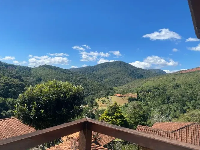 Casa na Serra em Campo do Coelho - Aceito apartamento em Niterói