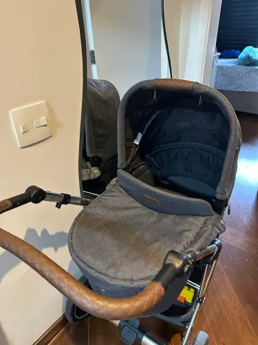 Kit Carrinho de bebê + Moisés + bebê conforto