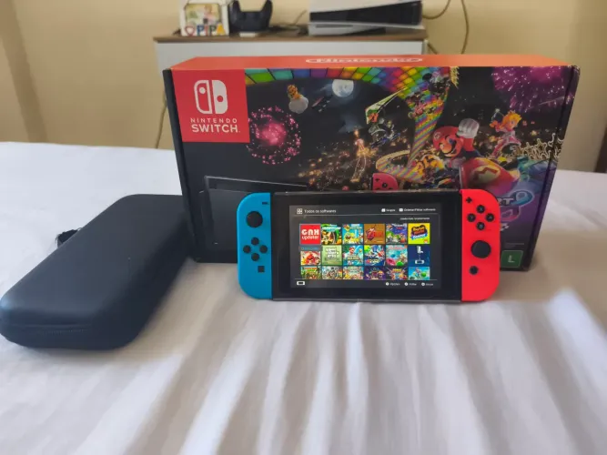 NINTENDO SWITCH V2 512GB DESBLOQUEADO