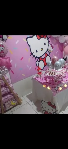 Painel Retangular em Tecido Sublimado 2,2m X 1,50m hello kitty