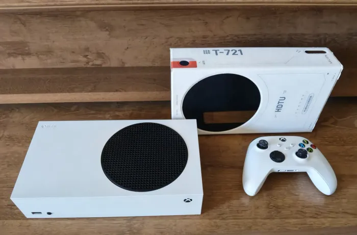 Xbox series S + controle com bateria original + case de proteção