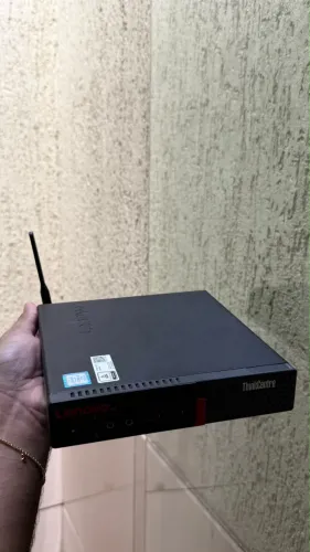 Computador Lenovo compacto ThinkCentre 