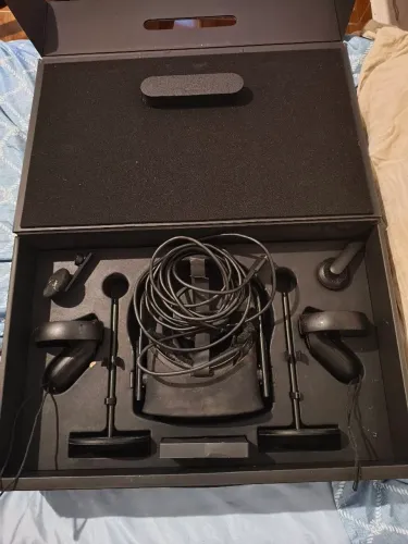 Oculus Rift cv1 com 3 sensores