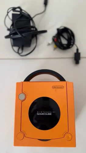 Nintendo GameCube original japonês na cobiçada e rara cor Spice Orange