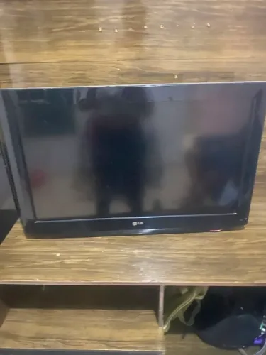 Vende-se tv 32 polegadas  ,obs nao e smart