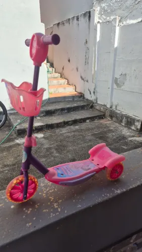 Vendo patinete 3 rodas