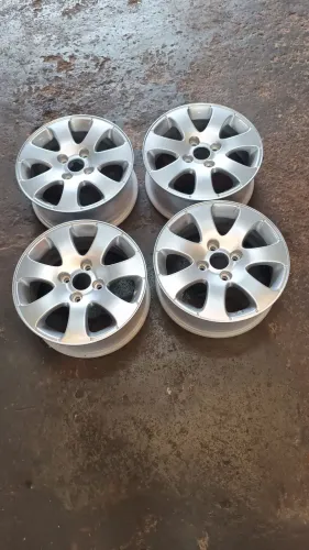 Rodas 15" Peugeot