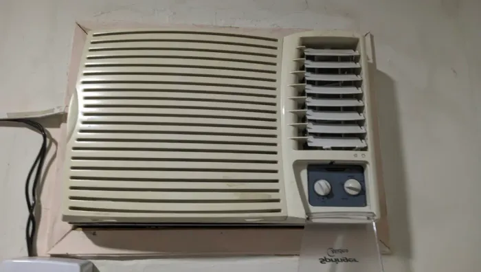 Ar-Condicionado 12.000 BTUs