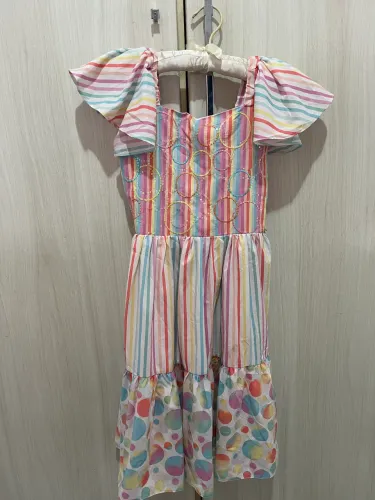 Vestido Petit Cherie lindo delicado 