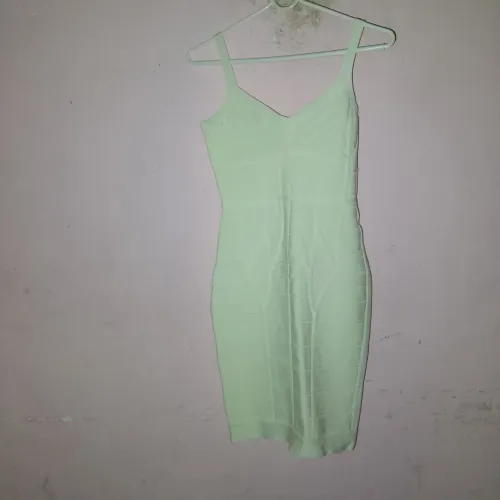 Vestido em ótimo estado de conservação 
