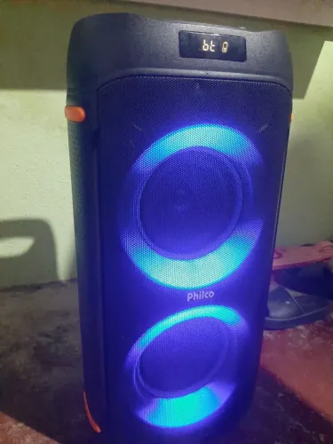 Caixa de som 1200 de potência 