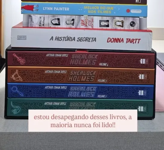 Livros diversos de R$30,00 a R$80,00