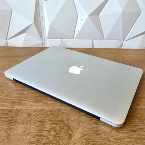 MacBook Pro Retina / SSD M2 / Core i5
