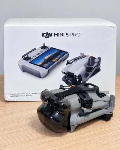 DJI Mini 5 PRO Kit Fly More Combo PLUS 4 Baterias