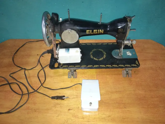 Máquina para Costura
