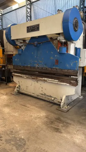 DOBRADEIRA MECÂNICA NEWTON 150T X 3000