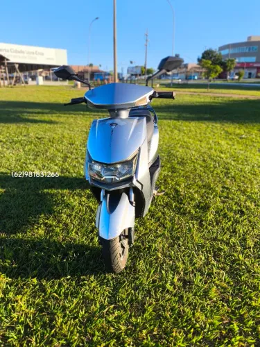 Scooter elétrica Zoboo 1200w