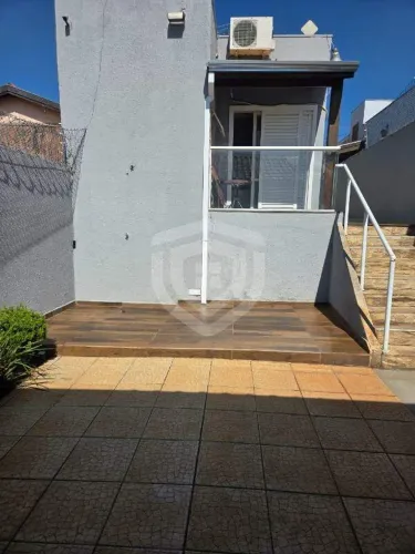 Excelente Casa Térrea com Área Gourmet 2 quartos, 1 suíte Completa na Vila Souto!