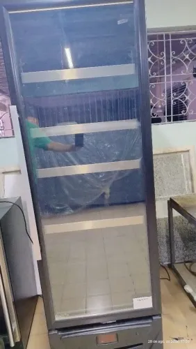Geladeira Espositor para bares e restaurantes