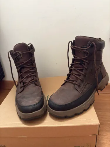Vendo Bota confortável bonita e elegante 