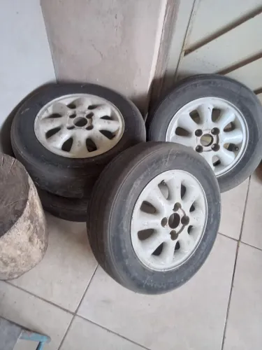 Rodas aro 13