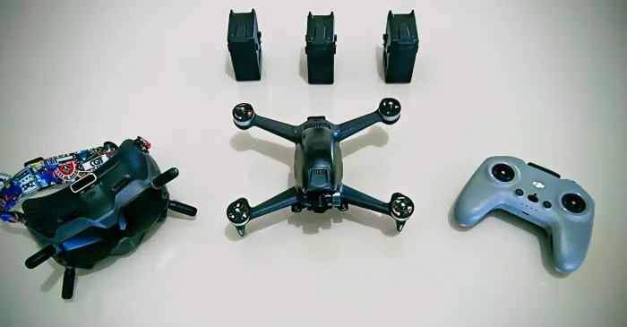 DJI FPV Completo + 4 Baterias + Goggles V2