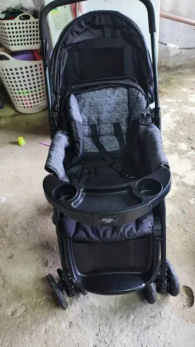 Carrinho de bebê cosco