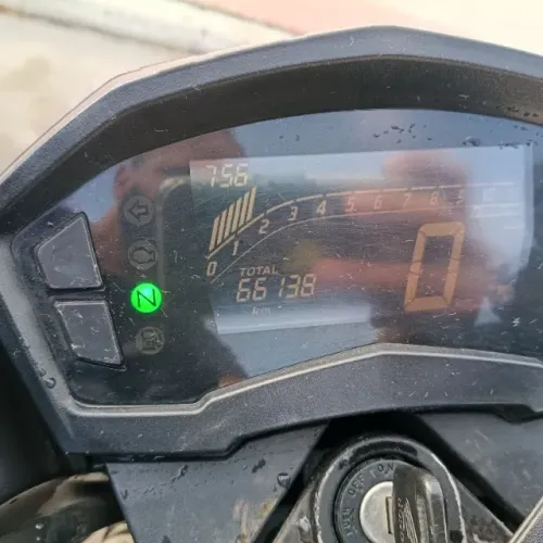 Moto CB Twister 250 F