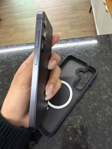 Samsung S24
