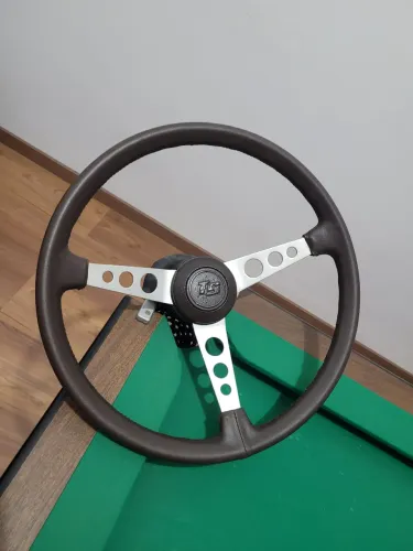 Volante Passat TS original marrom