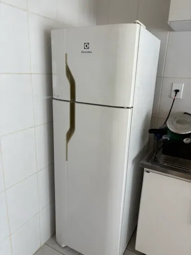Vendo geladeira Electrolux