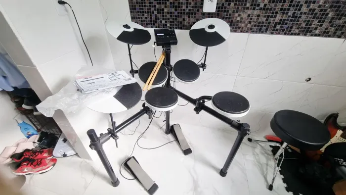 Bateria Eletrônica Roland TD-02K