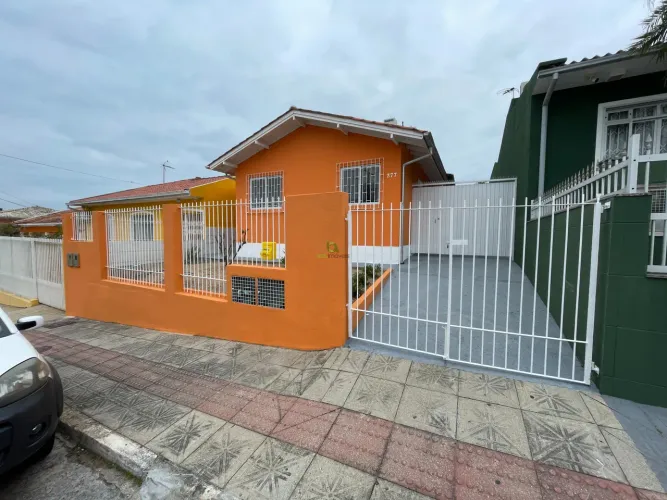 CASA DE 03 QUARTOS PARA ALUGAR EM BARREIROS