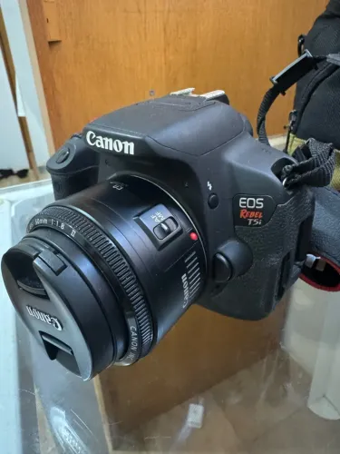 Canon T5I