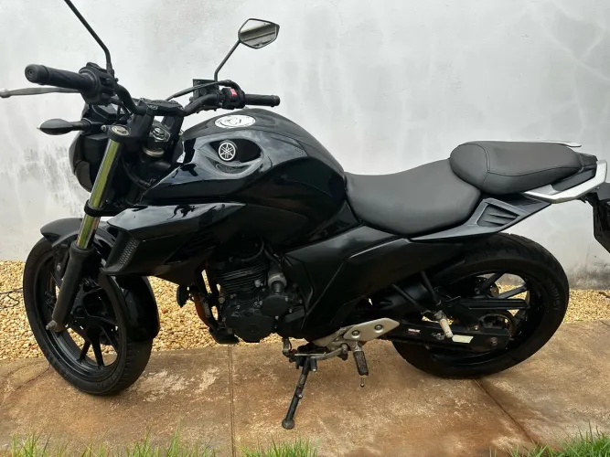 Vendo Fazer 250 21/21 FZ25