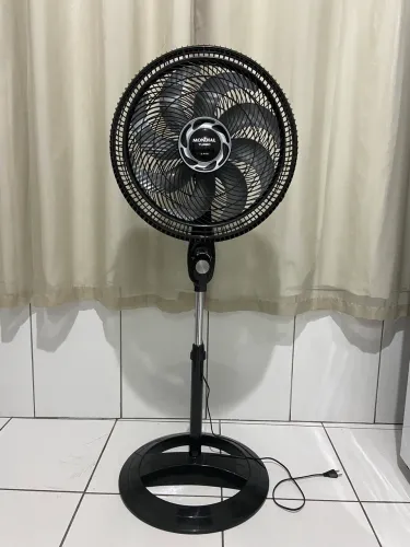 Vendo ventilador mondial novo
