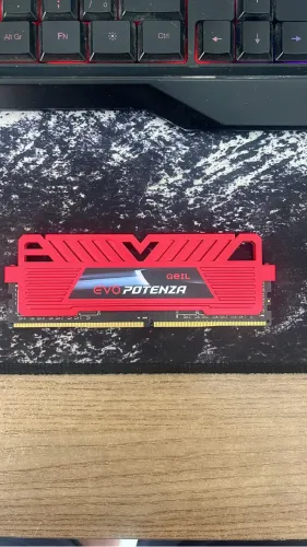Memoria Evo Geil 8gb - 3200mhz DDR4