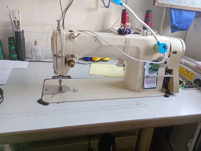 Vendo essa máquina de costura industrial 