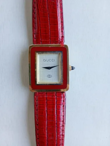 Relógio Gucci (não funciona restauro)