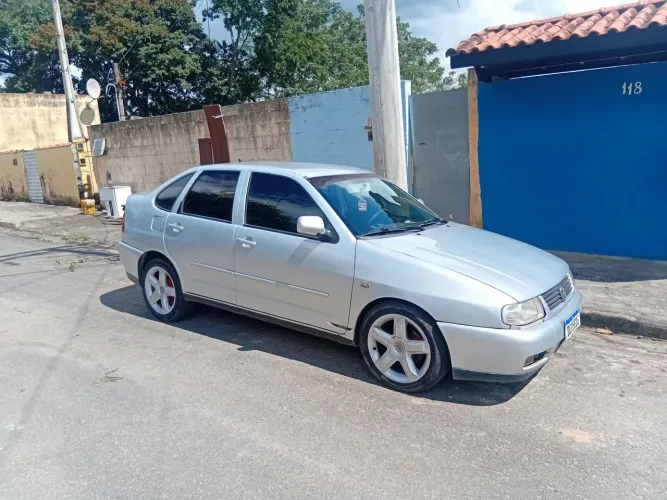 Volkswagen Polo Classic/ Special 1.8 MI 2001
