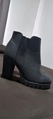 Bota Tamanho 35