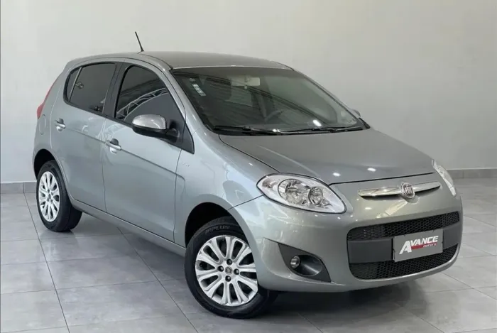 Fiat Palio Essence 1.6 Flex 16V 5P 2013