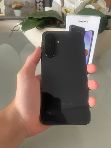 Samsung A36 com 3 meses de uso