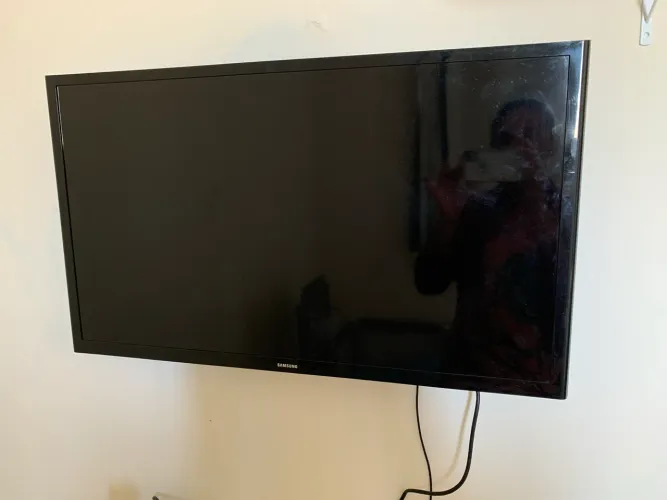 Vendo uma TV de 32 polegadas em ótimo estado
