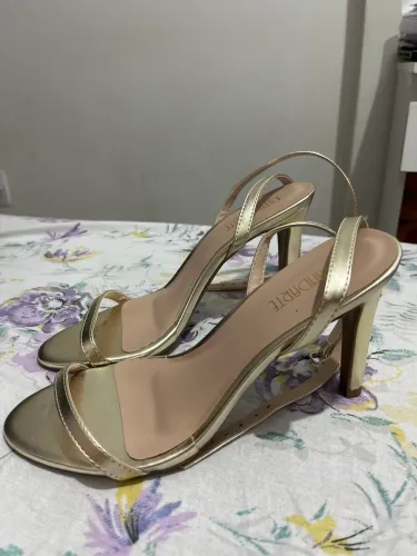 salto dourado 
